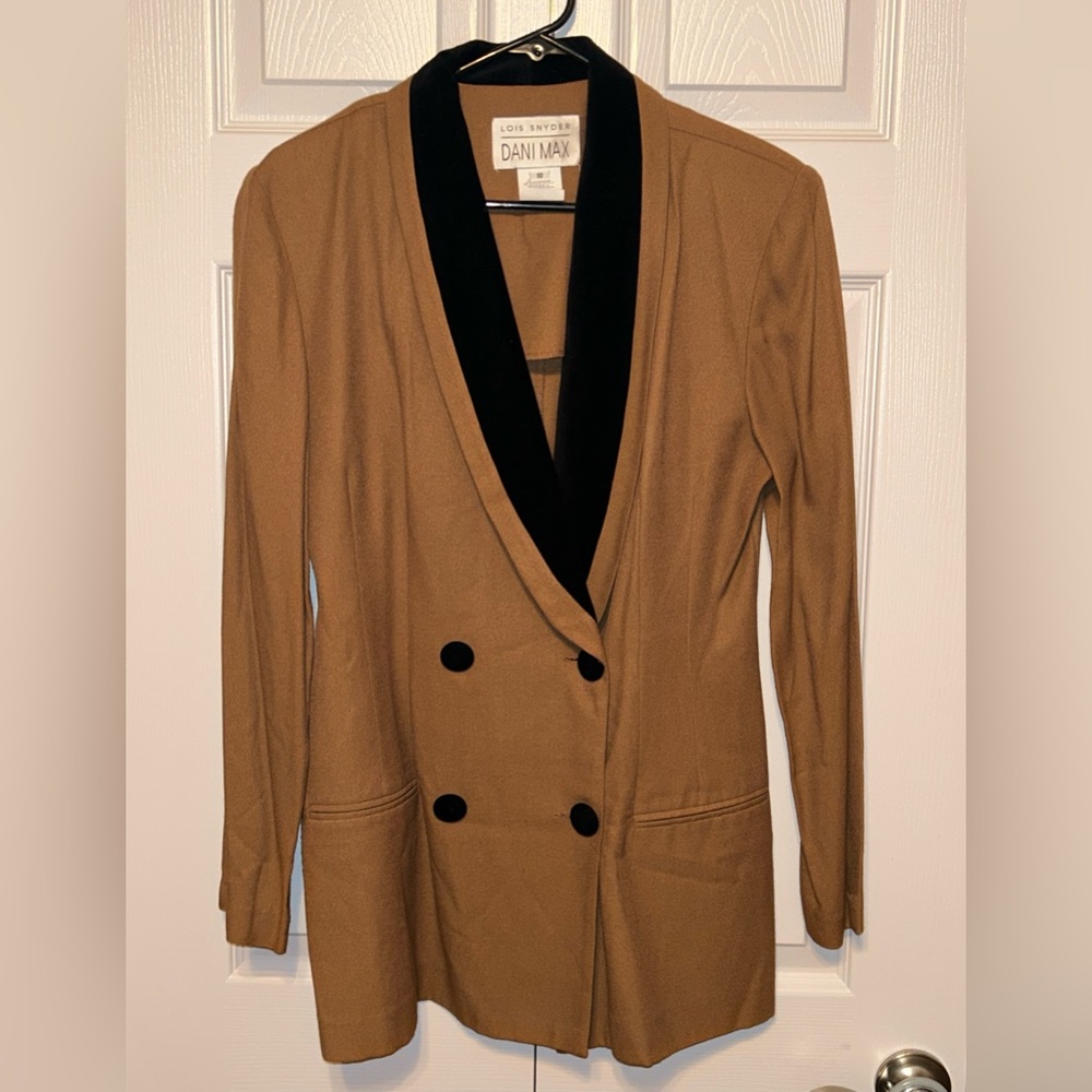 Lois Snyder Dani Max dark tan & black velvet feel collar Long Blazer‎ Jacket